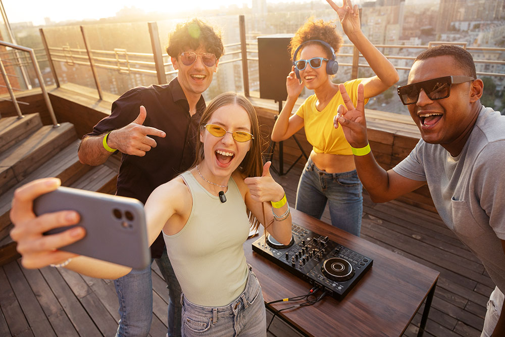 BOYA Mini 2 Receives Global Acclaim, Topping "Best of Year" Lists